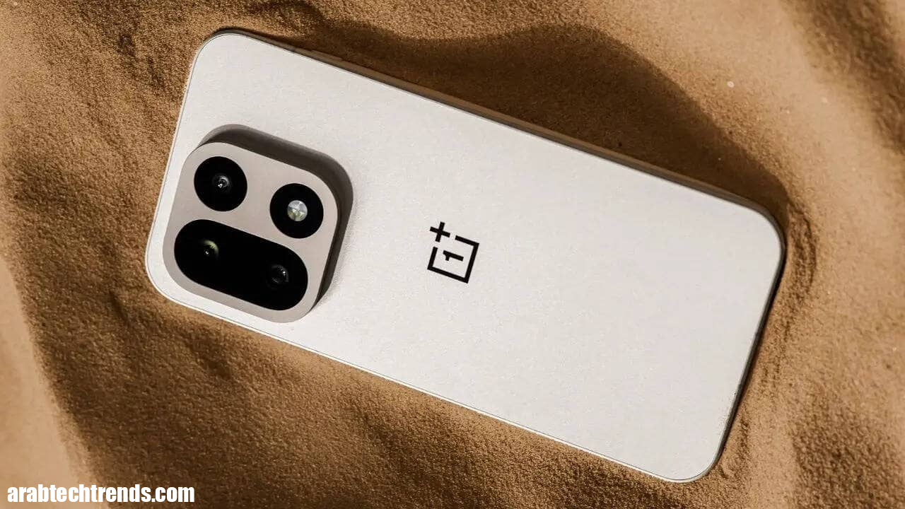 وسيستخدم الهاتف OnePlus 15R معالج Snapdragon 8 Gen 5 بدلاً من نسخة Elite، بحسب التسريبات