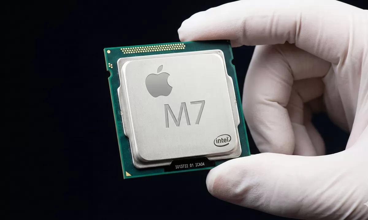 تحالف مفاجئ: شركة Apple تمنح شركة Intel أول عقود تصنيع متقدمة لمعالجات M7 لضمان سلاسل التوريد