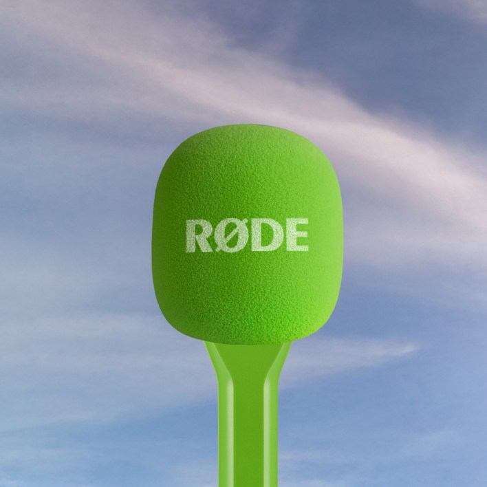rode interview go amazon feature to the sky green 4000x4000 rgb- محول لاسلكي لميكروفون المقابلة المحمول بألوان متعددة