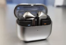 تسريبات جديدة تكشف سعات بطاريات Galaxy Buds 4 و Buds 4 Pro قبل الإطلاق